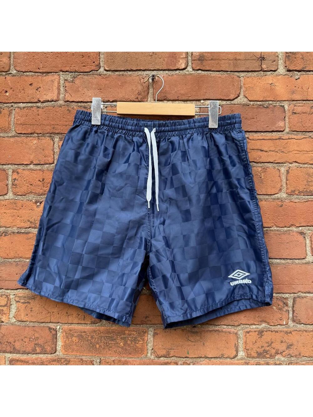 Vintage Umbro checkered soccer shorts 90s M